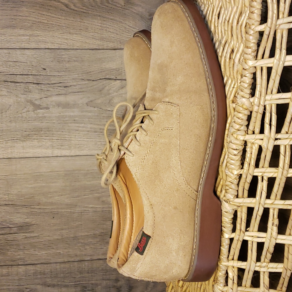Bass Men's Tan Suede Lace-Up Loafers